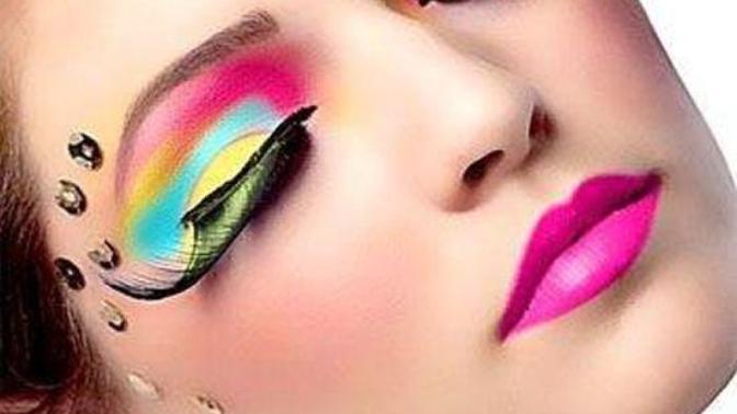 The Real Reasons Why Men Don't Like To See Women Wearing Makeup