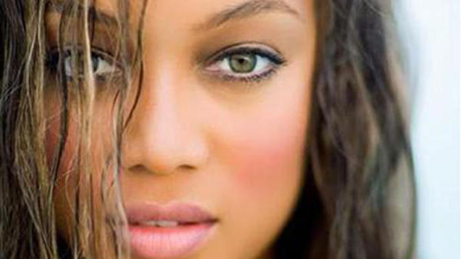 19 African-American Celebs With Light Eyes