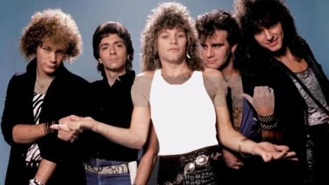20 Bands And Artists That Deserved Their Fame