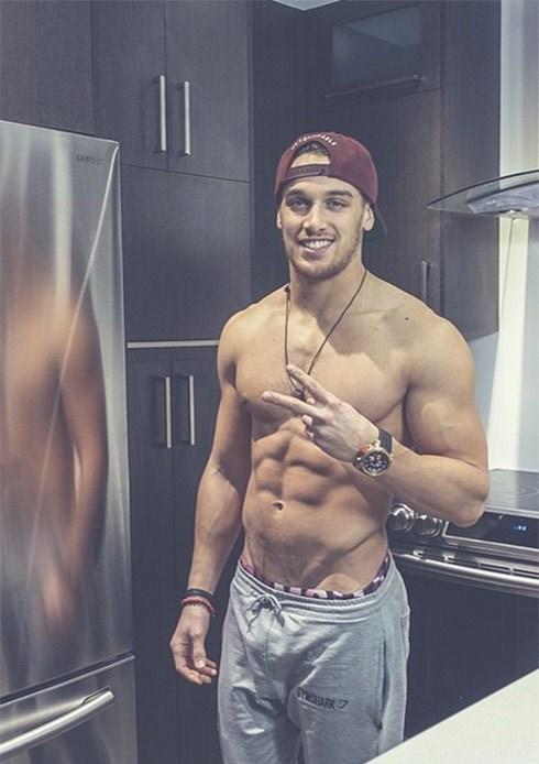 7 Reasons You Should Pump Some Iron