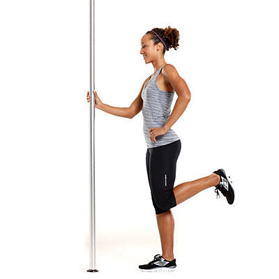 "Professional" Workouts Without the Gym: Easy Exercises to Do at Work