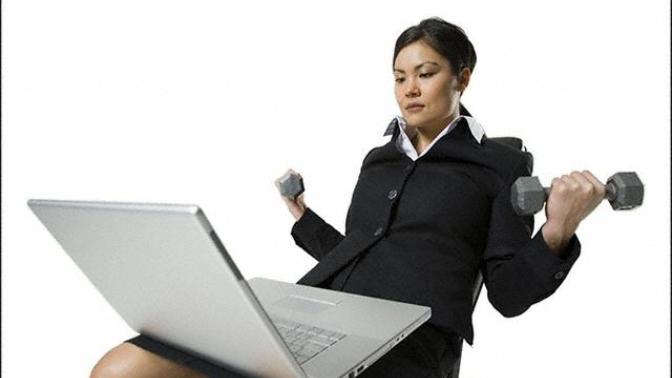 "Professional" Workouts Without the Gym: Easy Exercises to Do at Work