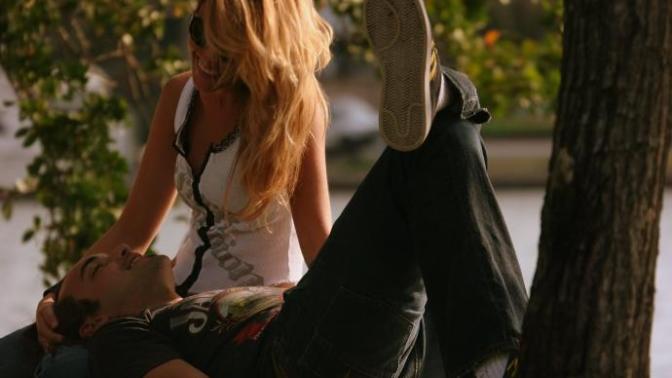 33 Things a Guy Should Know About Being in a Relationship With Me