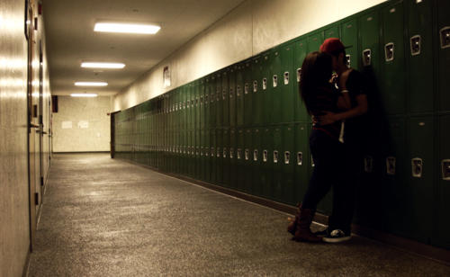 7 Types of Stereotypical High School Couples 💏