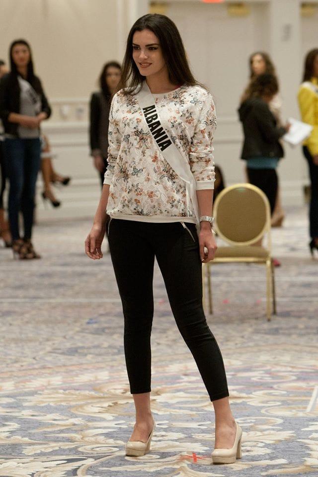 Miss Albania Zhaneta Byberi