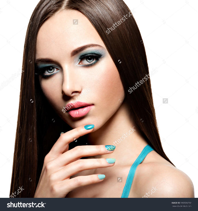 Hair and Nail Color Combinations: Which Are Ideal To Me, Which Are Not