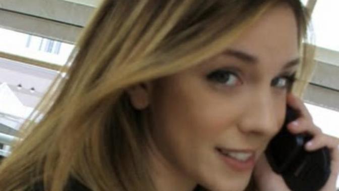 3 Reasons Why Having a Camgirl Girlfriend is Awesome