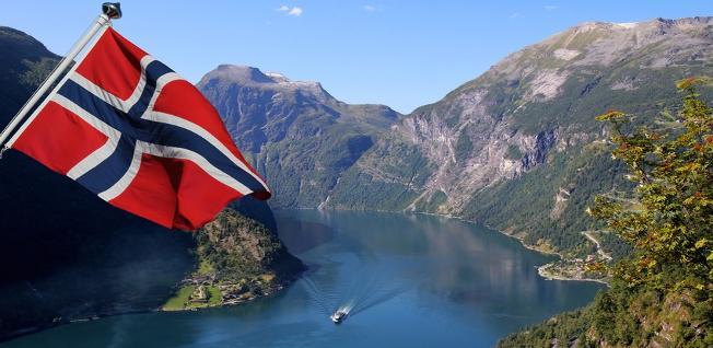 10 Reasons Why I Love Norway