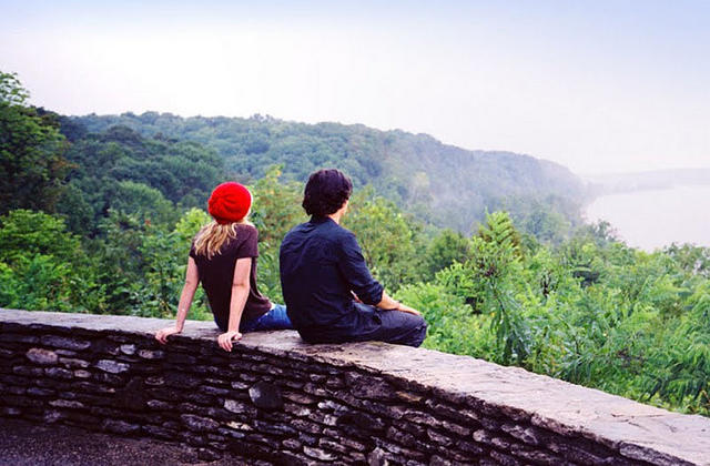 3 Reasons Why Guys and Girls Can Be Friends...But Only For a Time