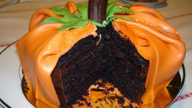 20 Fantastic Halloween Cake Designs