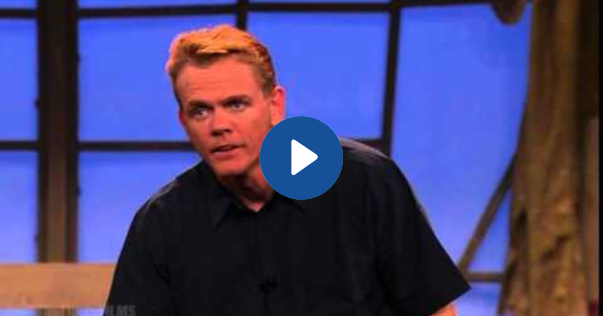 10 StandUp Comics You Can't Miss