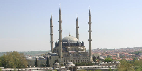 9 Phenomenal Examples of Islamic Architecture