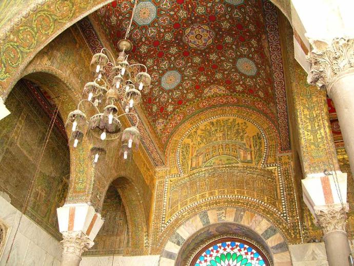 9 Phenomenal Examples of Islamic Architecture