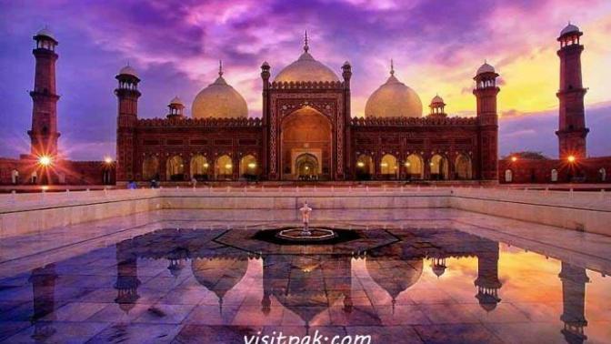 9 Phenomenal Examples of Islamic Architecture