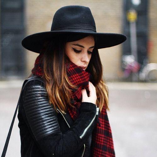 5 Accessories To Spice Up Your Holiday Season