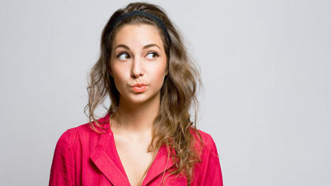 15 Things Most Women Think About on a First Date