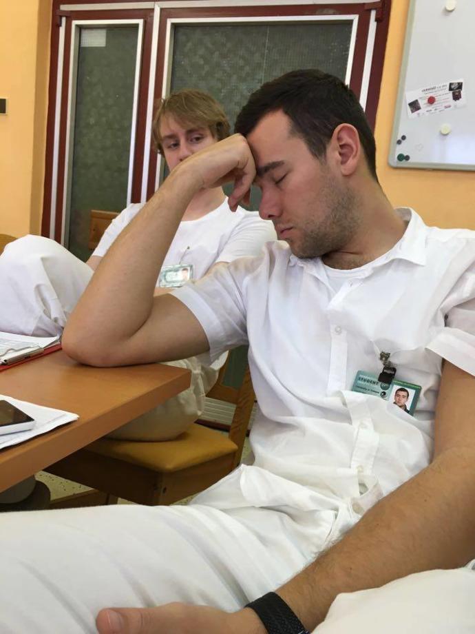 5 Honest Facts About Being A Med Student