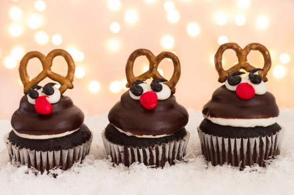 5 Creative Christmas desserts, that’d make your Christmas dinner this year.. EXTRA Jolly :P