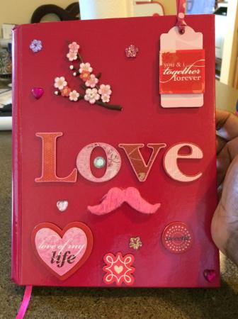 Top 5 Gifts For Your Girlfriend That Can't Be Rejected