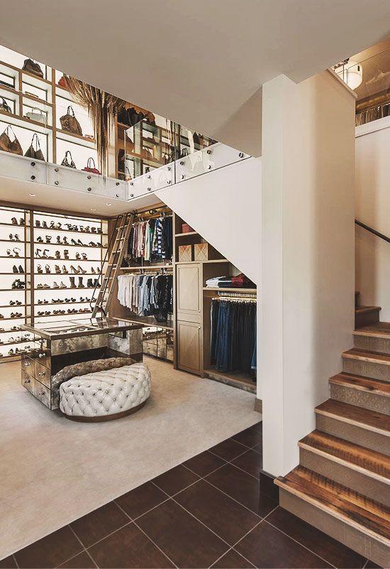 15 Walk-in Closets I'd Kill For