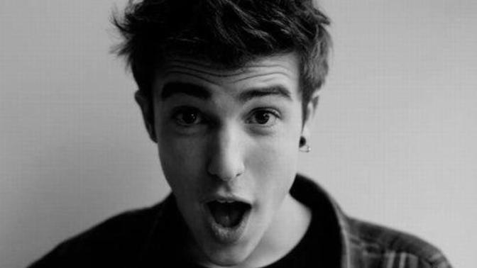 5 Signs that a Guy is Playing with You