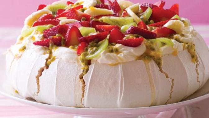 An Aussie Christmas: Family Pavlova Recipe