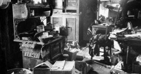 House of Horrors: 4 Examples of People Living With the Dead