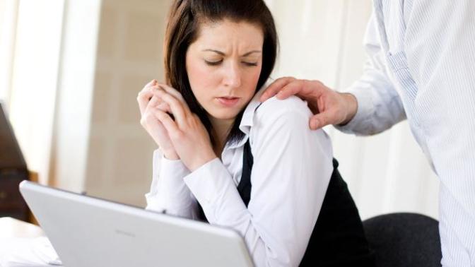 Where Men Should and Should Not Approach Women