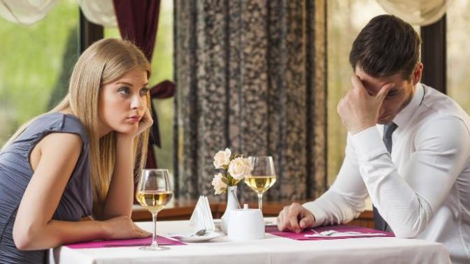 7 Topics You Should Avoid Talking About on a First Date