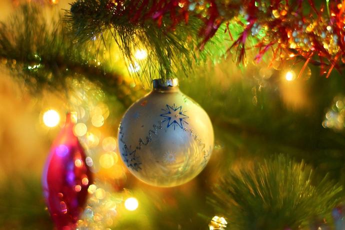 6 Reasons Why Christmas is My Favorite Holiday