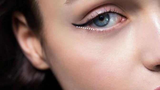 Eye Makeup: 4 Tips To Widen Your Eyes, Not Shrink Them