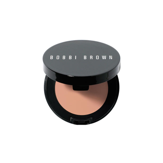 Foundation and Concealer Choices For The Palest Amongst Us