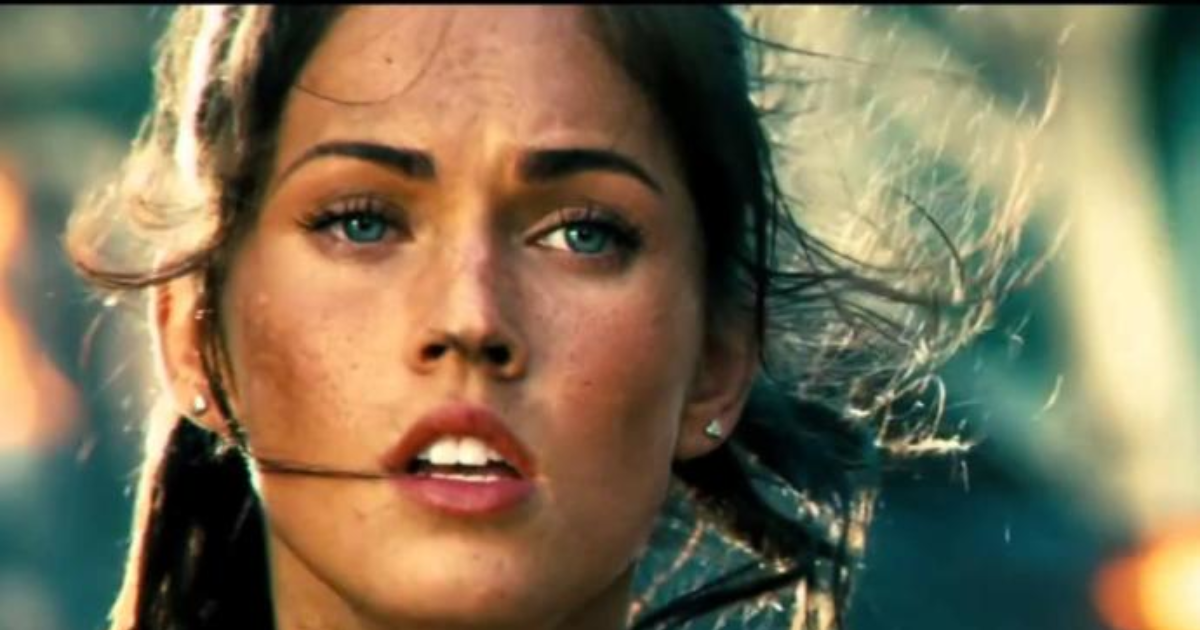 10 Of The Most Beautiful Women Of The 2000s - GirlsAskGuys