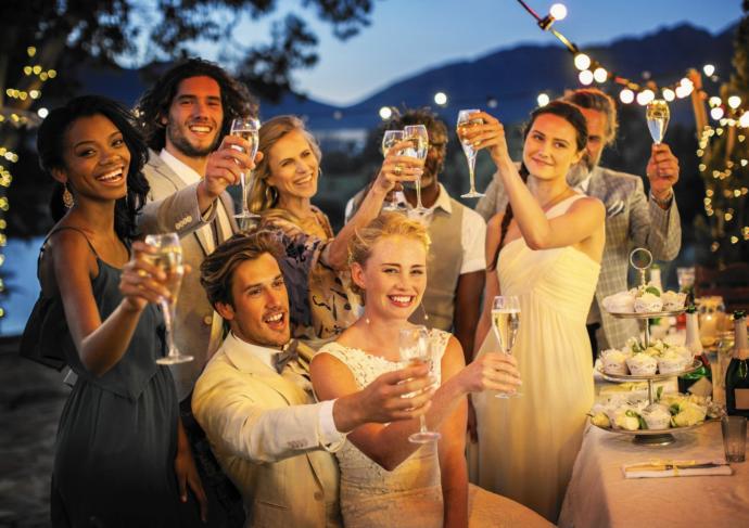 How to Have a Cheap @$$ Good Looking Wedding!