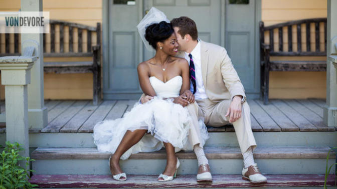 How to Have a Cheap @$$ Good Looking Wedding!
