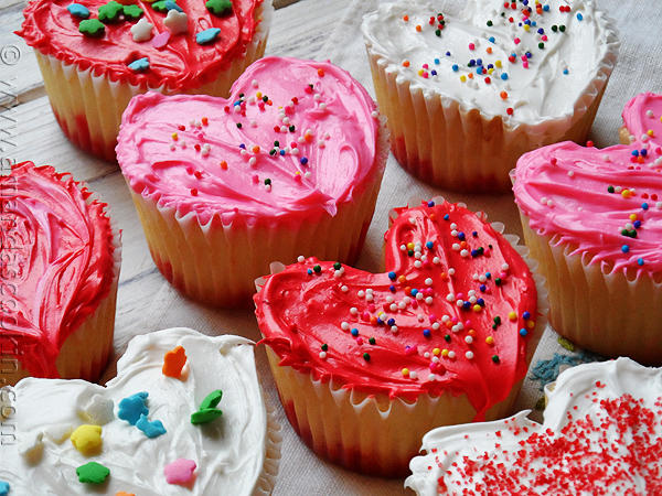 Valentine’s Themed Candies & Desserts You Might Want To Try