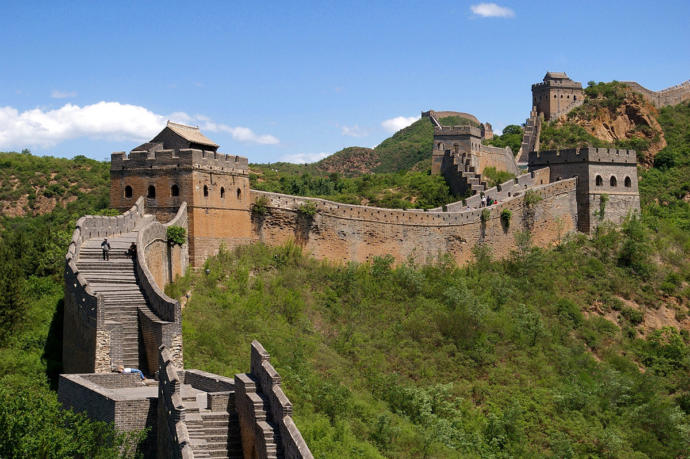 Walls. The many versatility and usages of...