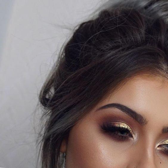 Eyeshadow Frenzy Lookbook