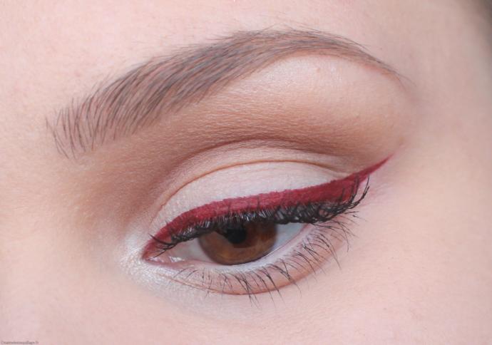 Phenomenally Unique Eye Liner Art