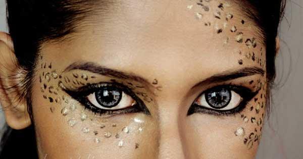 Phenomenally Unique Eye Liner Art