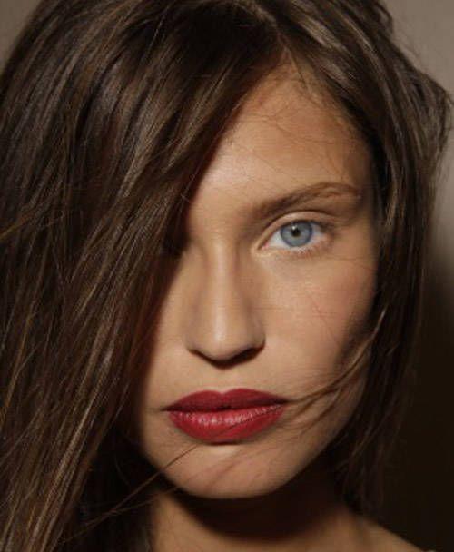 Red Lipstick For Every Skintone > A LookBook