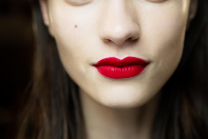 Red Lipstick For Every Skintone > A LookBook