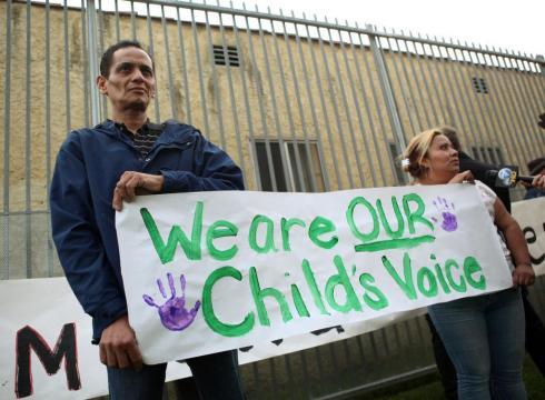 Learn How to Fight Peacefully Against Trump