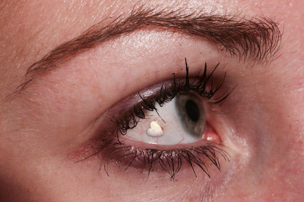 10 Crazy Body Modifications