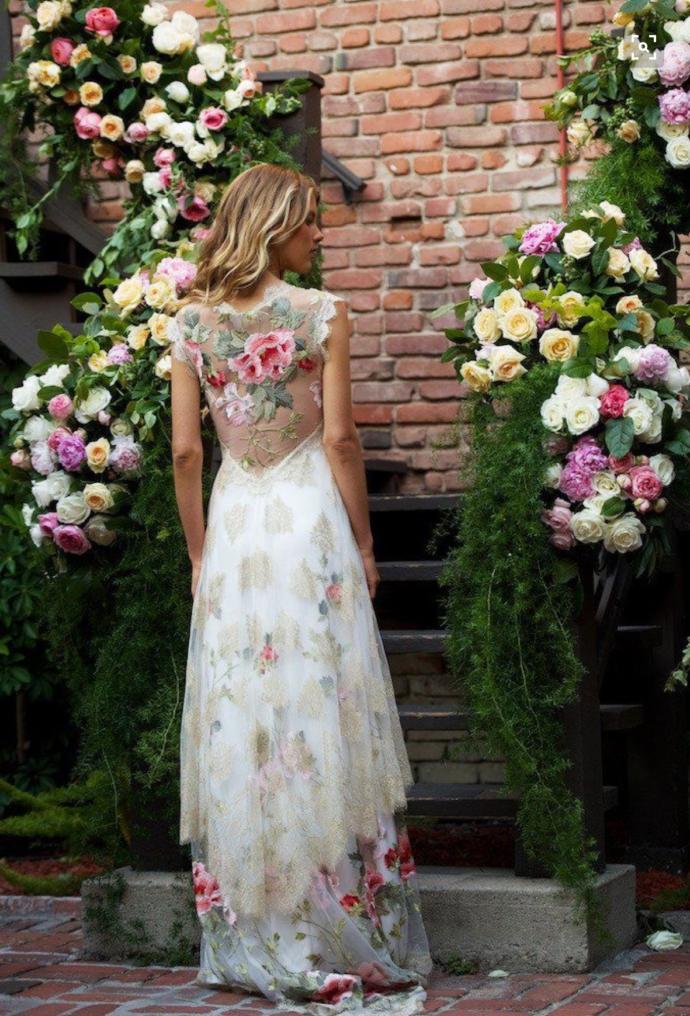 17 Non-Traditional Wedding Dresses for the Ballsy Bride