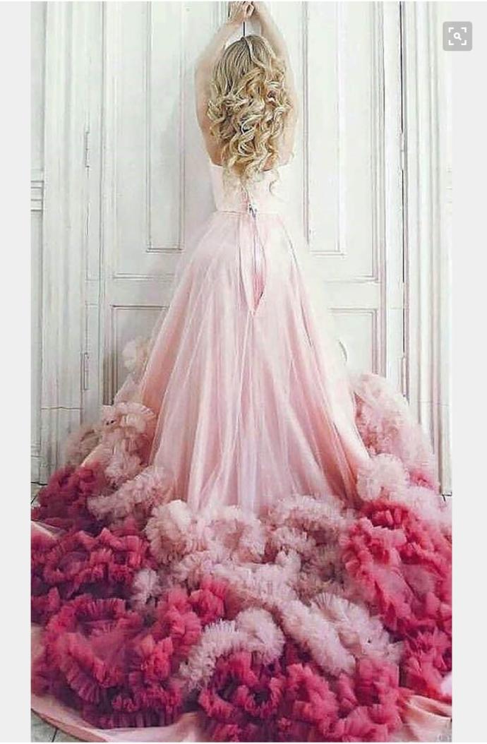 17 Non-Traditional Wedding Dresses for the Ballsy Bride