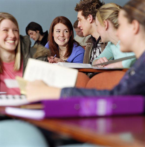 Why You Should Register for Summer College Courses