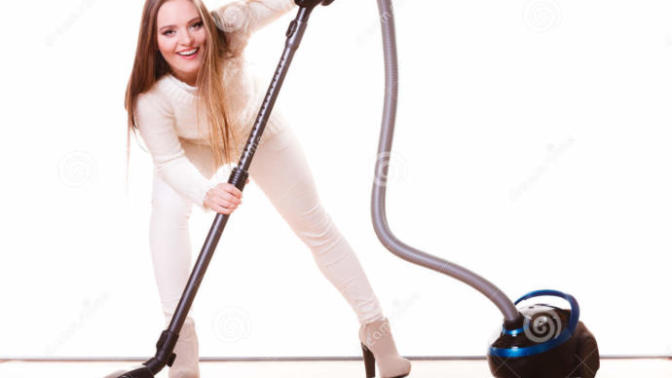 Valentine's Day Gift: The Practical Man's Guide For What to Get Your Future Wife (Satire)