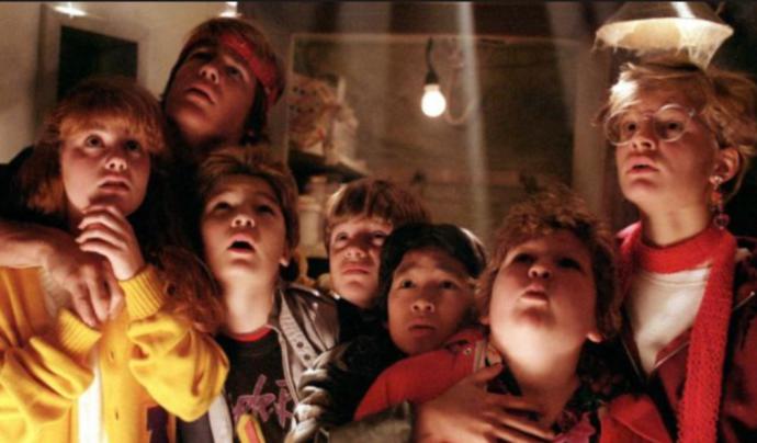 My Review On The Movie The Goonies (1985) Two Main Things I Love About This Movie (: