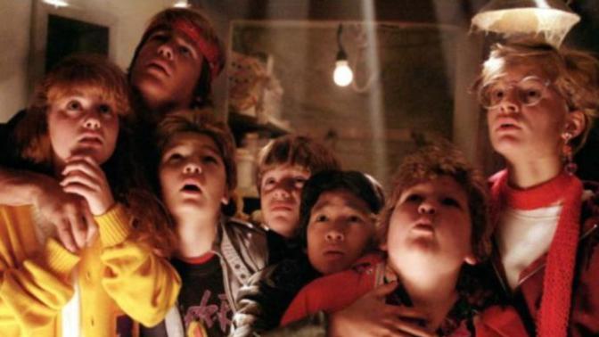 My Review On The Movie The Goonies (1985) Two Main Things I Love About This Movie (: